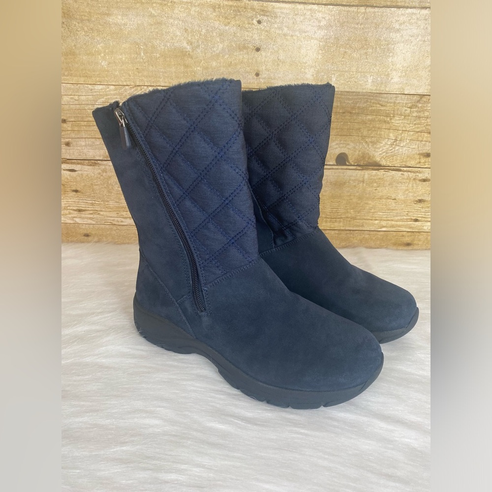 Lands End Womens Size 8D Blue Quilted Suede All Weather Zip Boots